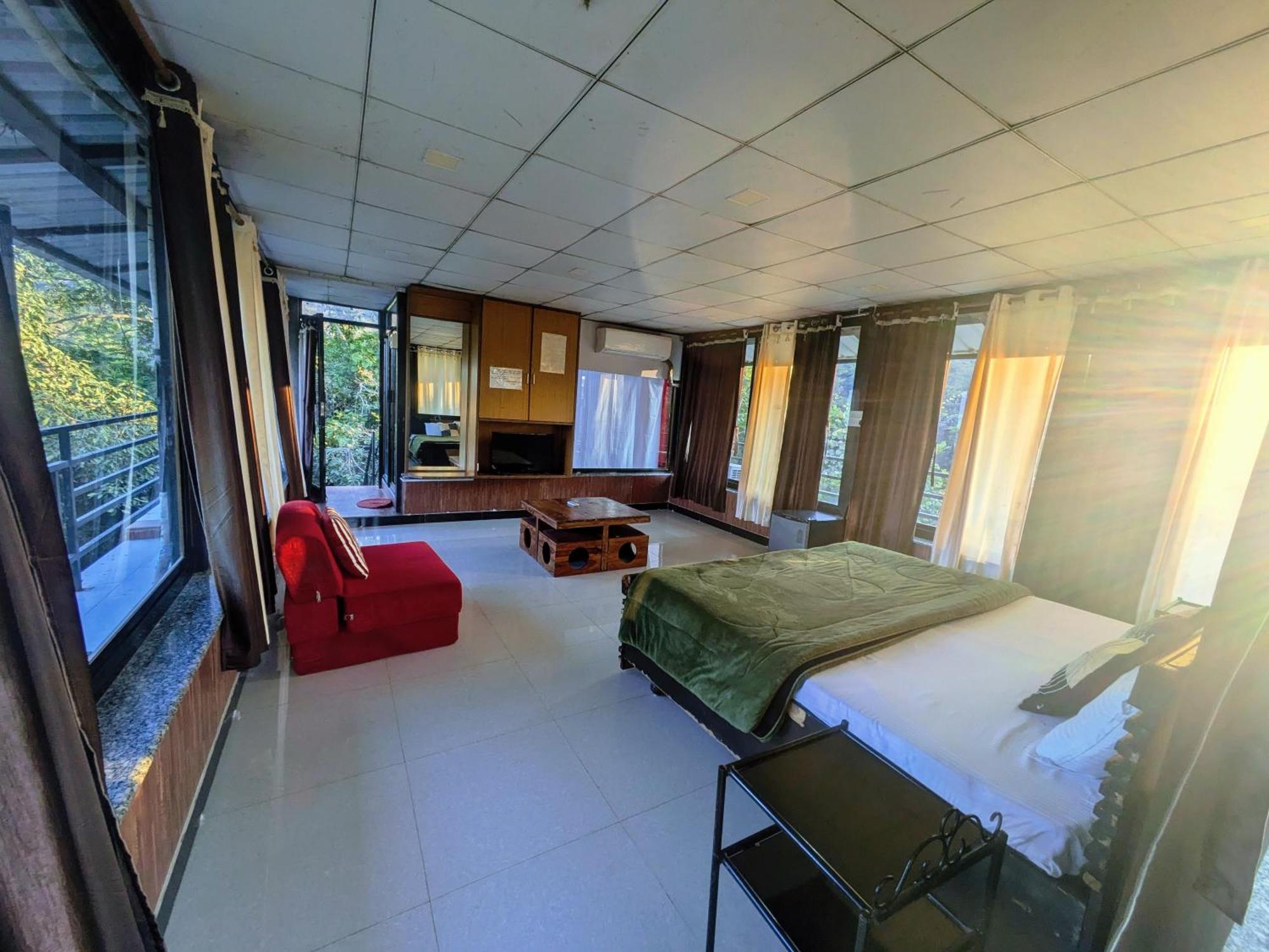 Dude Ranch Villa Маунт Абу Екстериор снимка